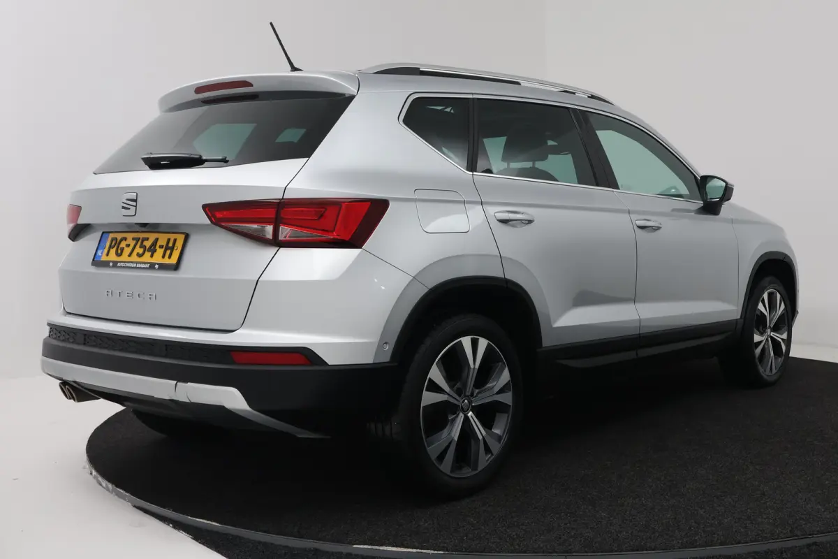 1.4 EcoTSI Xcellence (PANORAMADAK, STOELVERWARMING, CAMERA, CRUISE ADAPTIEF)