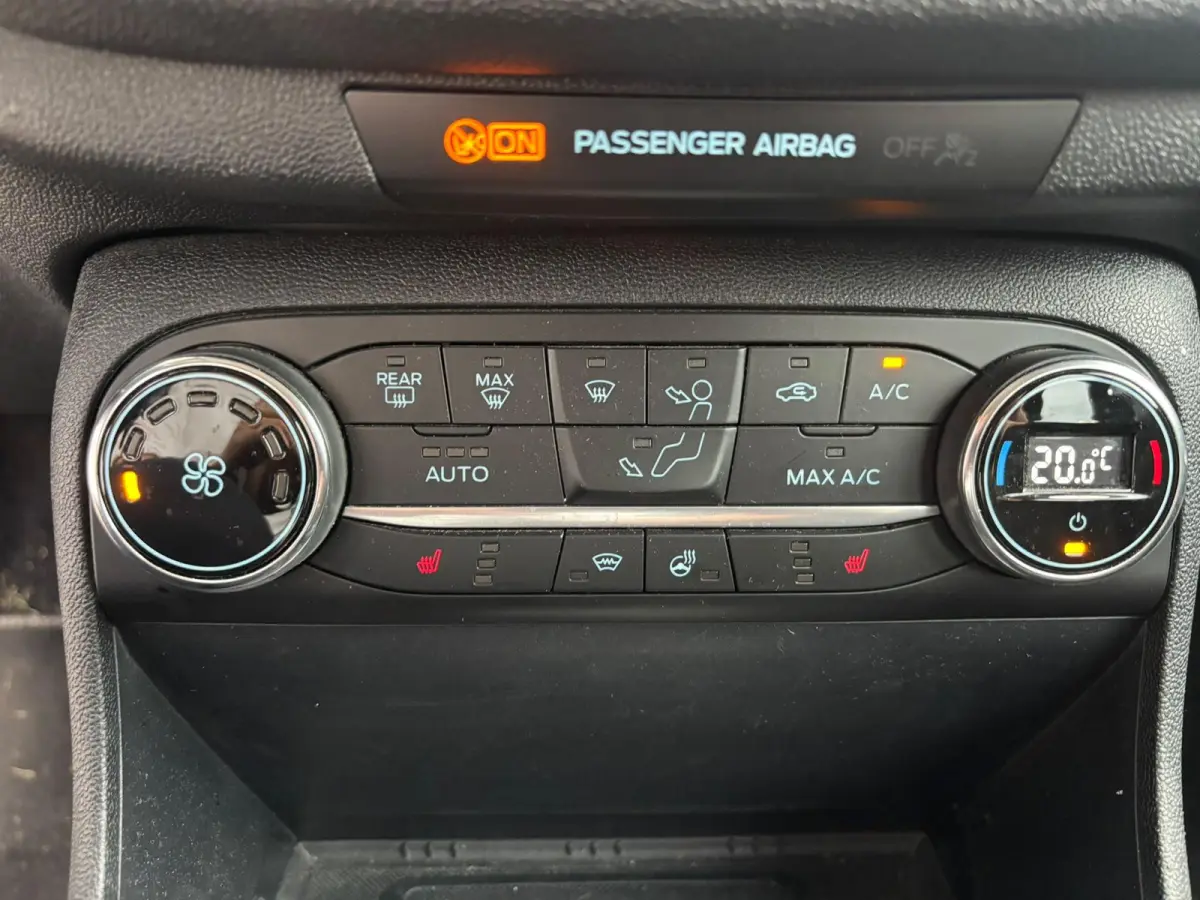 1.0 EcoBoost Titanium X | Winterpack | Cruise control | B&O Audiosysteem