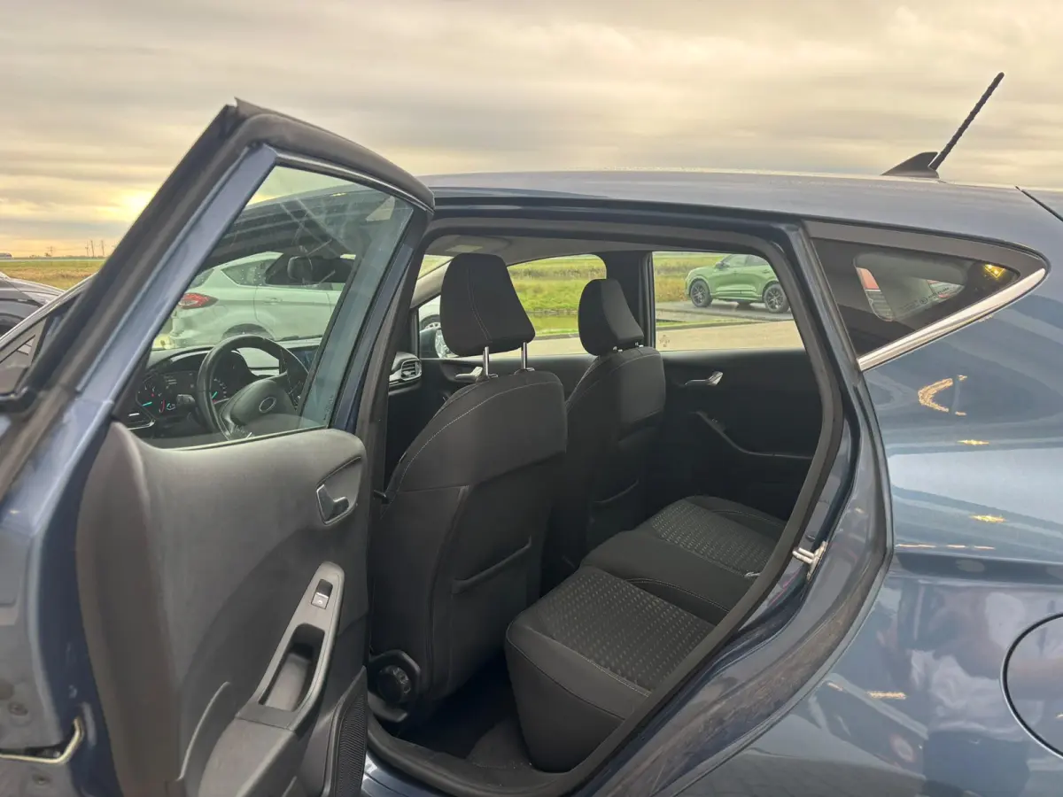1.0 EcoBoost Titanium X | Winterpack | Cruise control | B&O Audiosysteem