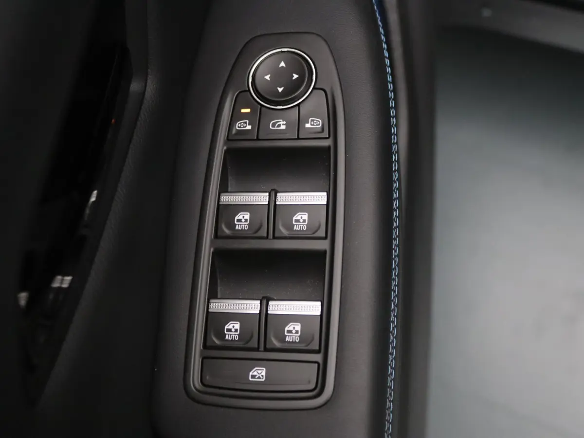 EV87 long range esprit Alpine Apple Carplay/Android Auto | Climate