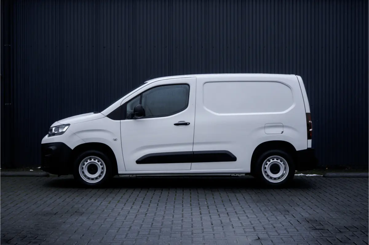 **1.5 BlueHDI Control | Airco | Bluetooth |Schuifdeur rechts**