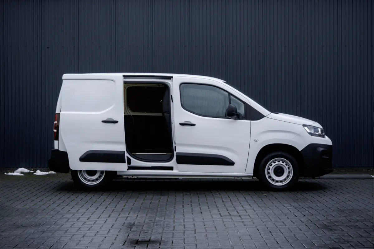 **1.5 BlueHDI Control | Airco | Bluetooth |Schuifdeur rechts**