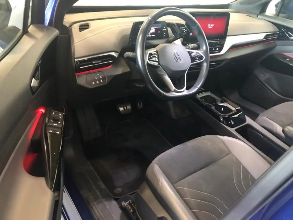 Pro Performance 77 kWh | Comfort Pakket | Interieur-pakket Style | Infotainment-pakket |