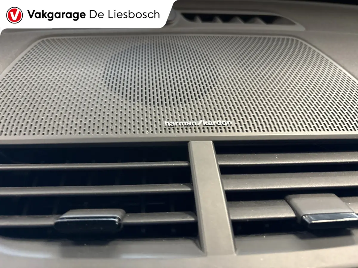 Long Range Single Motor 78 kWh/pano/trekhaak/harman kardon/memory