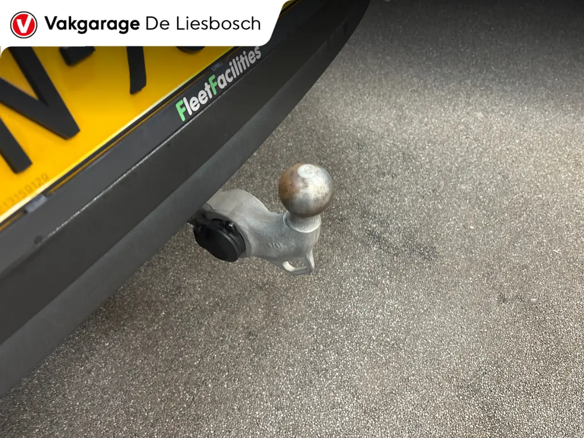 Long Range Single Motor 78 kWh/pano/trekhaak/harman kardon/memory