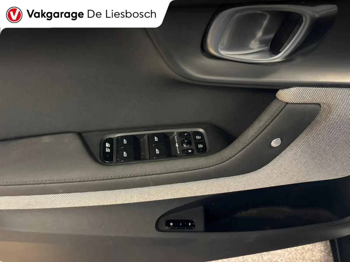 Long Range Single Motor 78 kWh/pano/trekhaak/harman kardon/memory