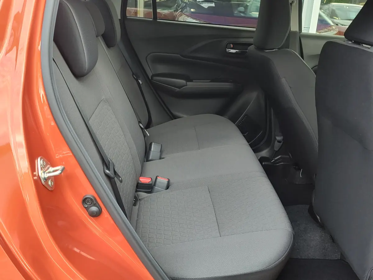 1.2 SELECT SMART HYBRID Direct Leverbaar | Tot 10 JAAR GARANTIE!  Inclusief € .2.500,- Voorraad Voordeel
