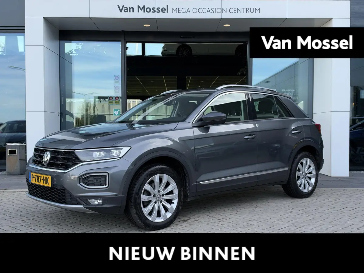 1.5 TSI Sport Business R | ACC | Stoel+Stuurverwarming | Achteruitrijcamera | Lane Assist | Blind Spot |