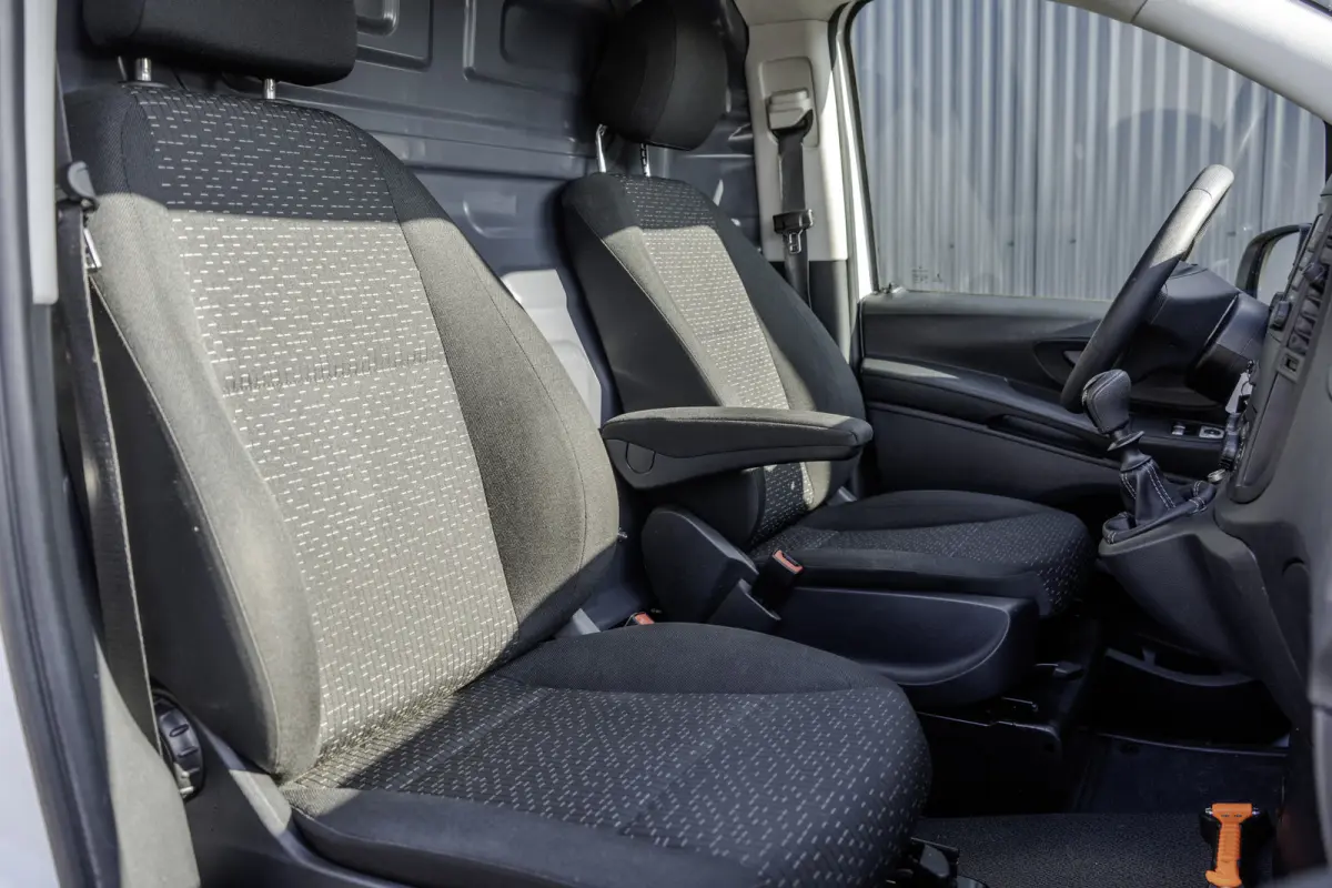 **116 CDI L2H1 | 164 PK | Euro 6 | Cruise | Carplay | Airco | Camera | PDC**