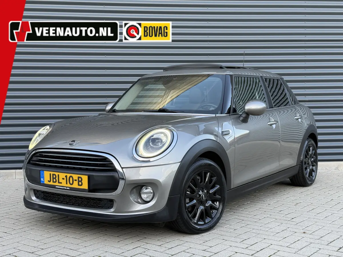 1.5 Cooper One Pano/Apple/LED