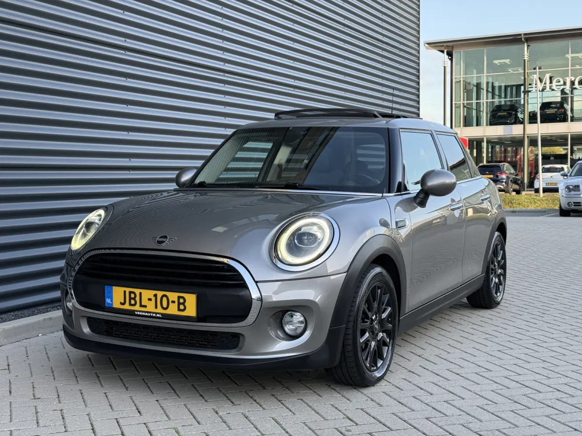 1.5 Cooper One Pano/Apple/LED
