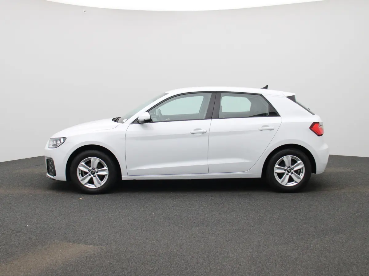 1.0 25 TFSI Pro Line 95 PK | Cruise Control | Parkeersensoren | Apple Carplay | Android Auto | Climate Control | Lichtmetalen velgen |