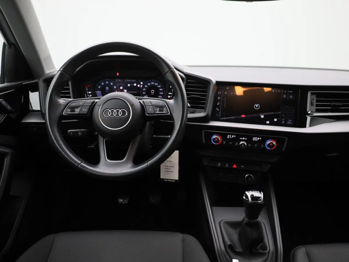 1.0 25 TFSI Pro Line 95 PK | Cruise Control | Parkeersensoren | Apple Carplay | Android Auto | Climate Control | Lichtmetalen velgen |
