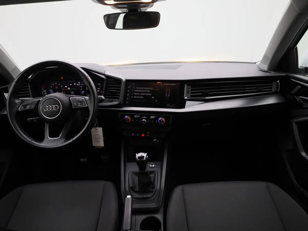 1.0 25 TFSI Pro Line 95 PK | Cruise Control | Parkeersensoren | Apple Carplay | Android Auto | Climate Control | Lichtmetalen velgen |
