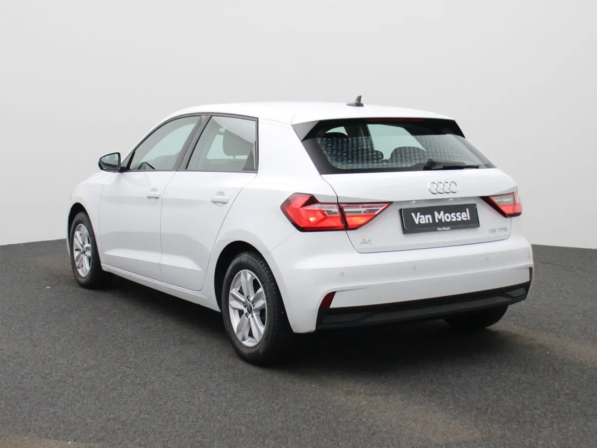 1.0 25 TFSI Pro Line 95 PK | Cruise Control | Parkeersensoren | Apple Carplay | Android Auto | Climate Control | Lichtmetalen velgen |