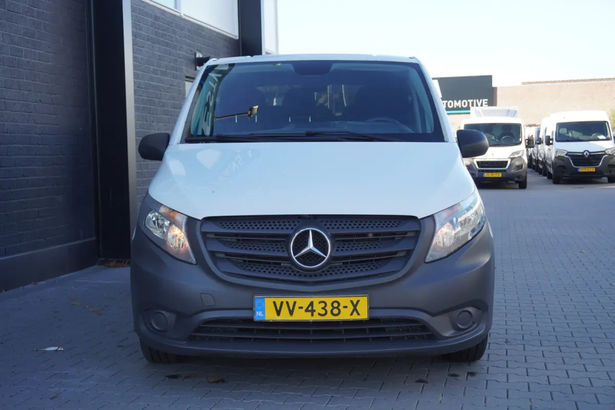 111 CDI Extra Lang - Airco - Camera - Radio - €7.450,- Excl.