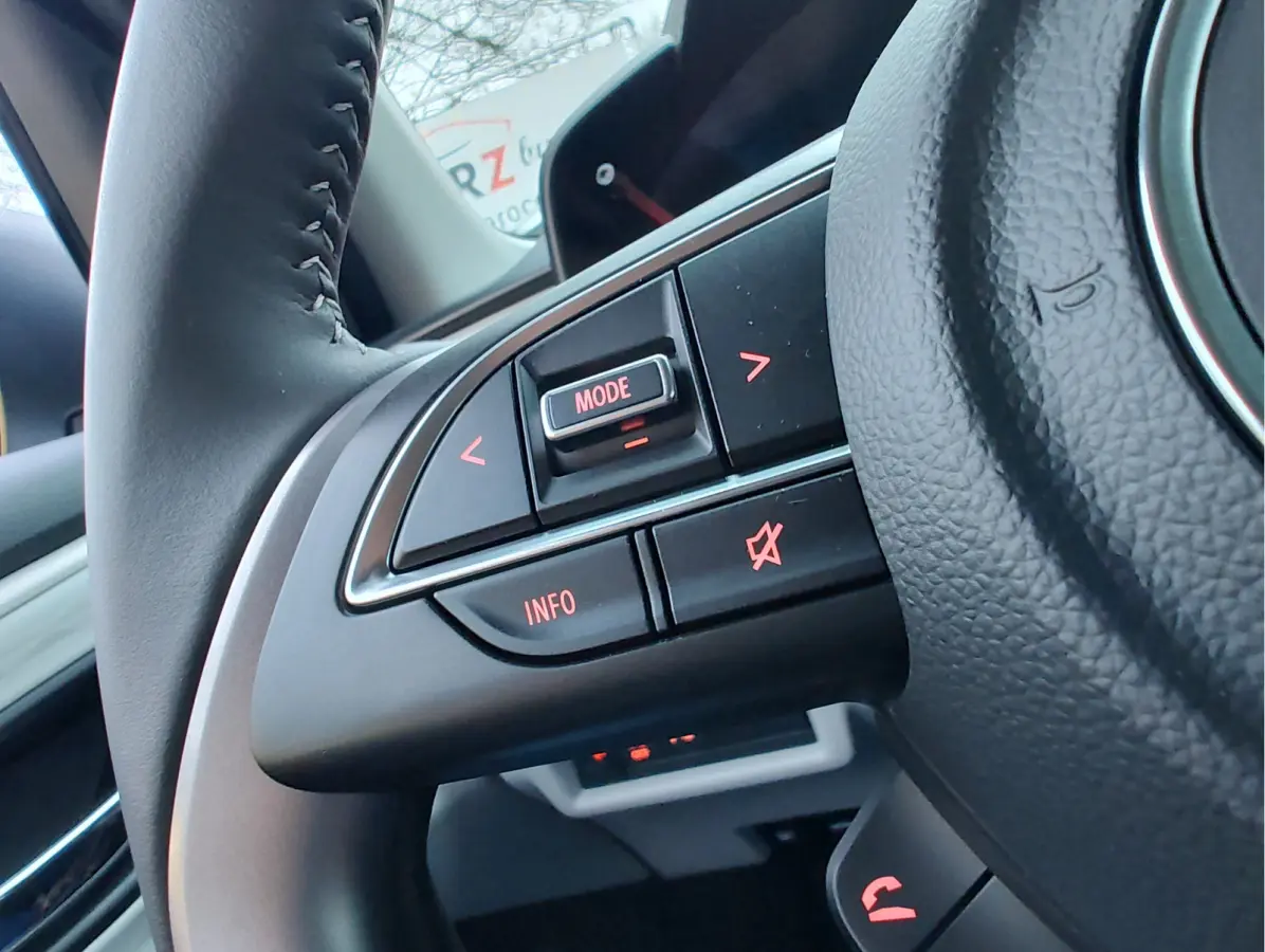 1.2 STYLE SMART HYBRID AUTOMAAT Direct Leverbaar | Tot 10 JAAR GARANTIE! Inclusief € 2.600,- Voorraad Voordeel