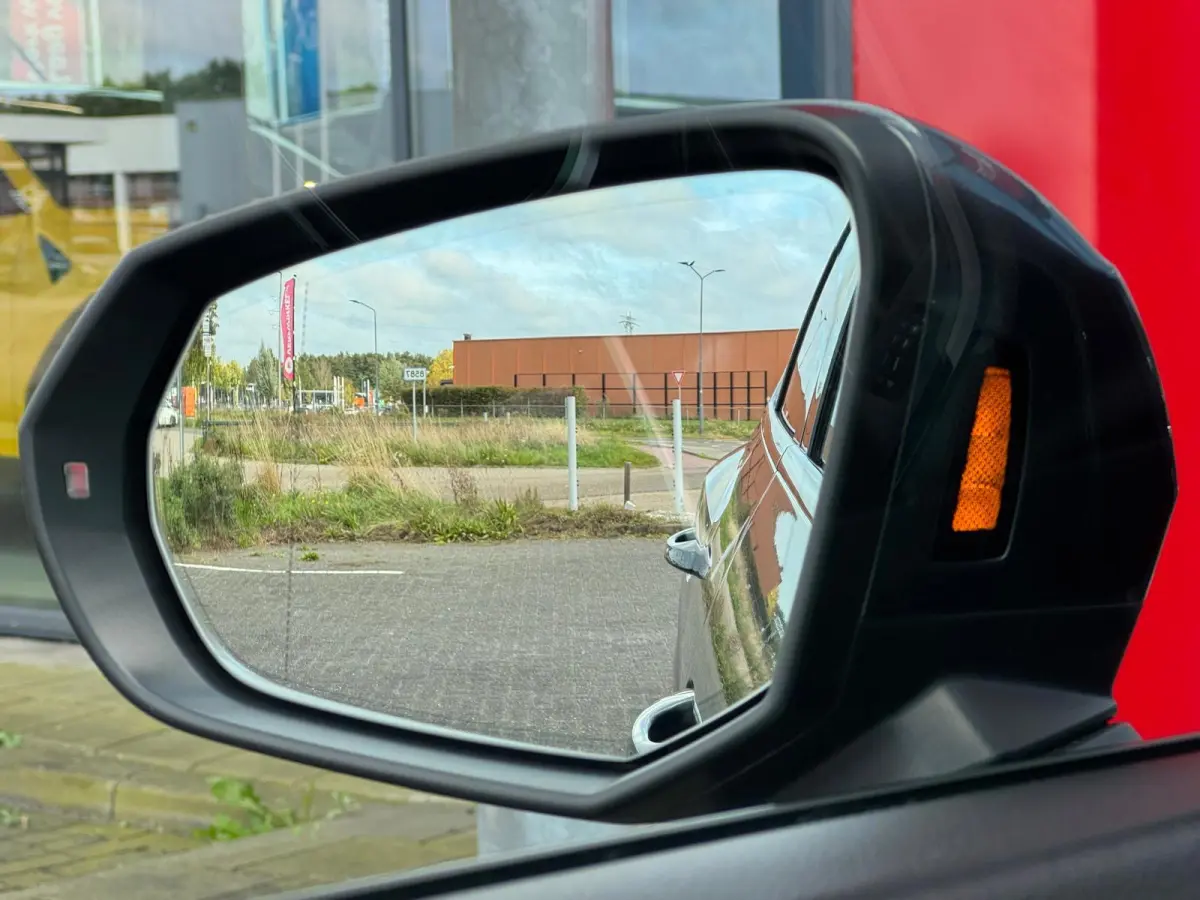 35 TFSI 3 X S-Line Uniek Vol | Panorama | Camera Parksens | Leder Red Stitch | Stoelverwarming| Keyless |Carplay