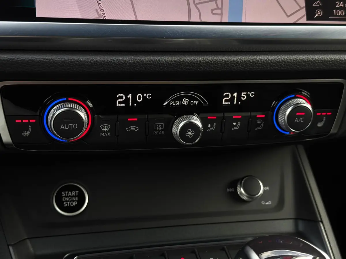 35 TFSI 3 X S-Line Uniek Vol | Panorama | Camera Parksens | Leder Red Stitch | Stoelverwarming| Keyless |Carplay