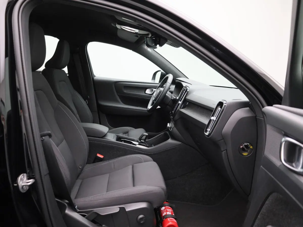 Core | Automaat | Apple Carplay / Android Auto | Camera | Parkeersensoren | 12 MAANDEN BOVAG GARANTIE |