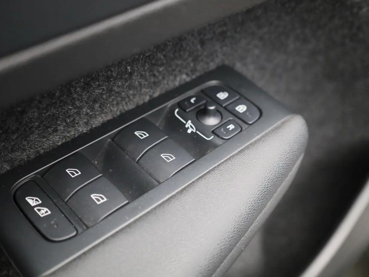 Core | Automaat | Apple Carplay / Android Auto | Camera | Parkeersensoren | 12 MAANDEN BOVAG GARANTIE |
