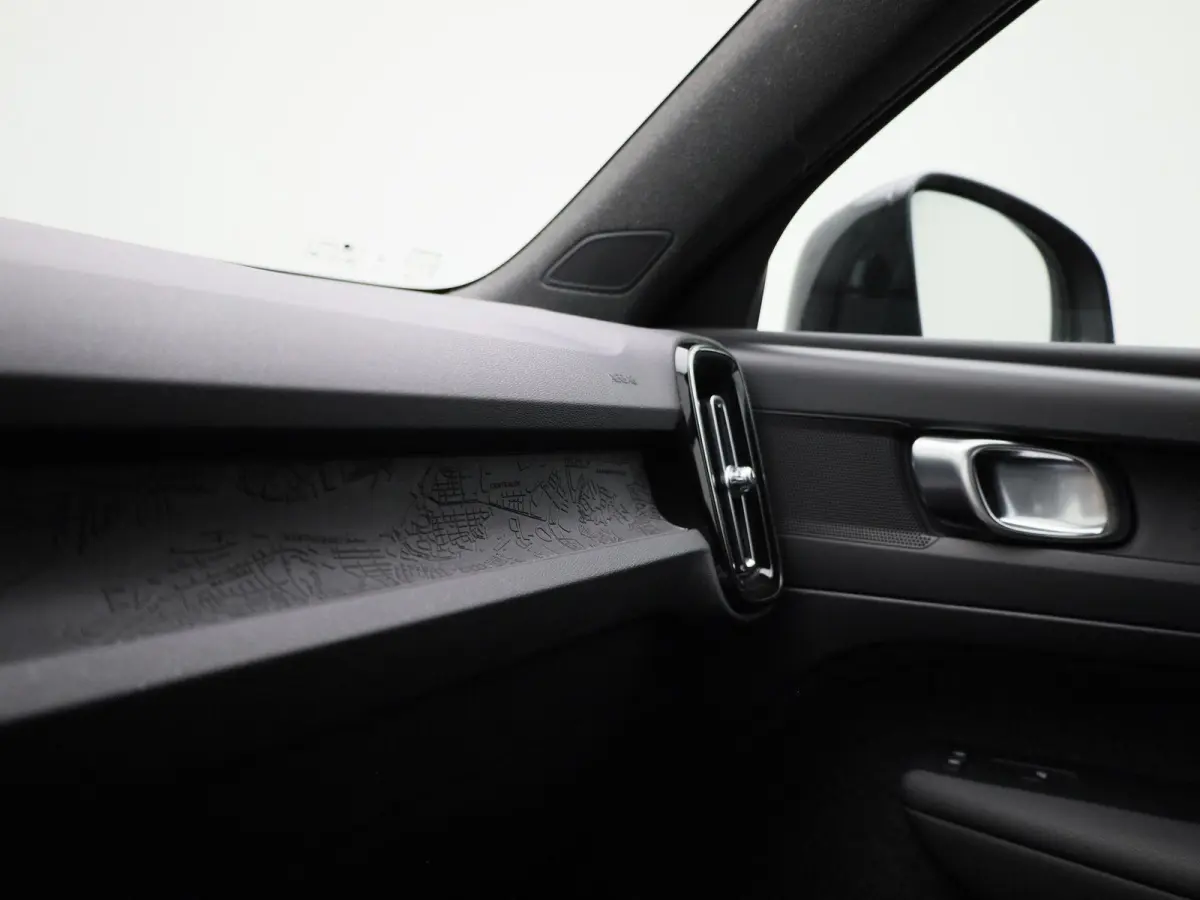 Core | Automaat | Apple Carplay / Android Auto | Camera | Parkeersensoren | 12 MAANDEN BOVAG GARANTIE |