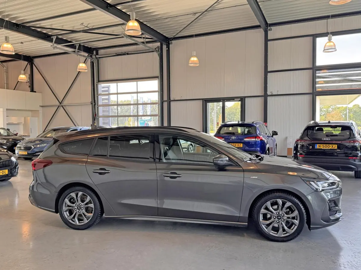 1.0 MHEV Hybrid 92kW ST Line