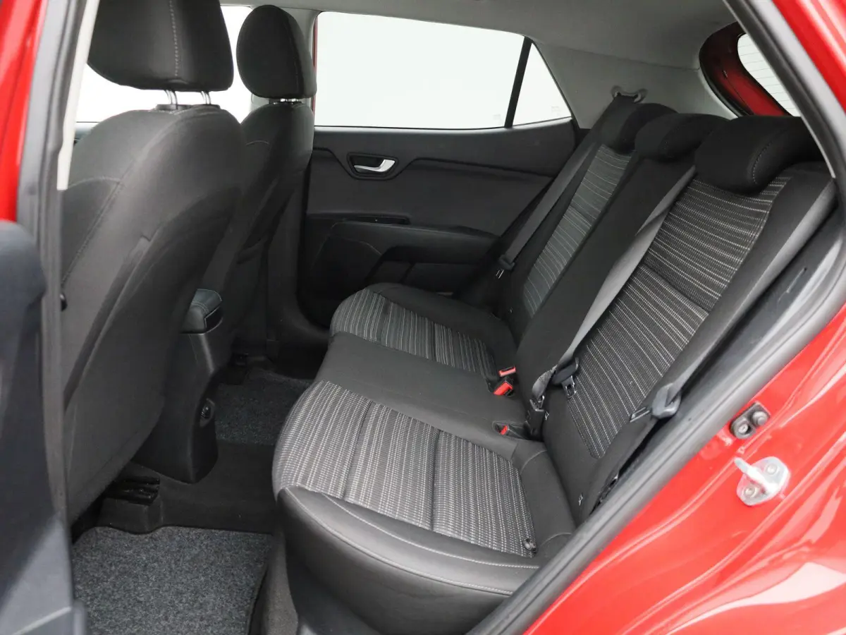 1.0 T-GDi MHEV DynamicPlusLine | Apple Carplay / Android Auto | Camera | Navigatie | Climate Control | Parkeersensoren | Lichtmetalen Velgen |