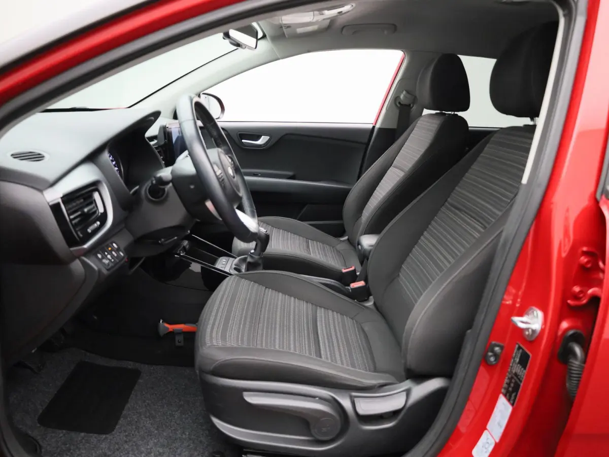 1.0 T-GDi MHEV DynamicPlusLine | Apple Carplay / Android Auto | Camera | Navigatie | Climate Control | Parkeersensoren | Lichtmetalen Velgen |