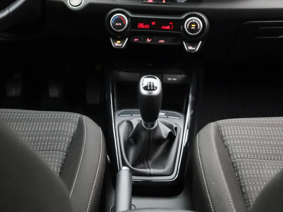 1.0 T-GDi MHEV DynamicPlusLine | Apple Carplay / Android Auto | Camera | Navigatie | Climate Control | Parkeersensoren | Lichtmetalen Velgen |