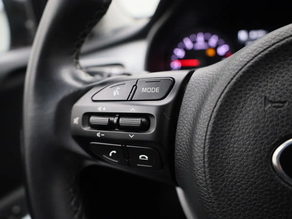 1.0 T-GDi MHEV DynamicPlusLine | Apple Carplay / Android Auto | Camera | Navigatie | Climate Control | Parkeersensoren | Lichtmetalen Velgen |