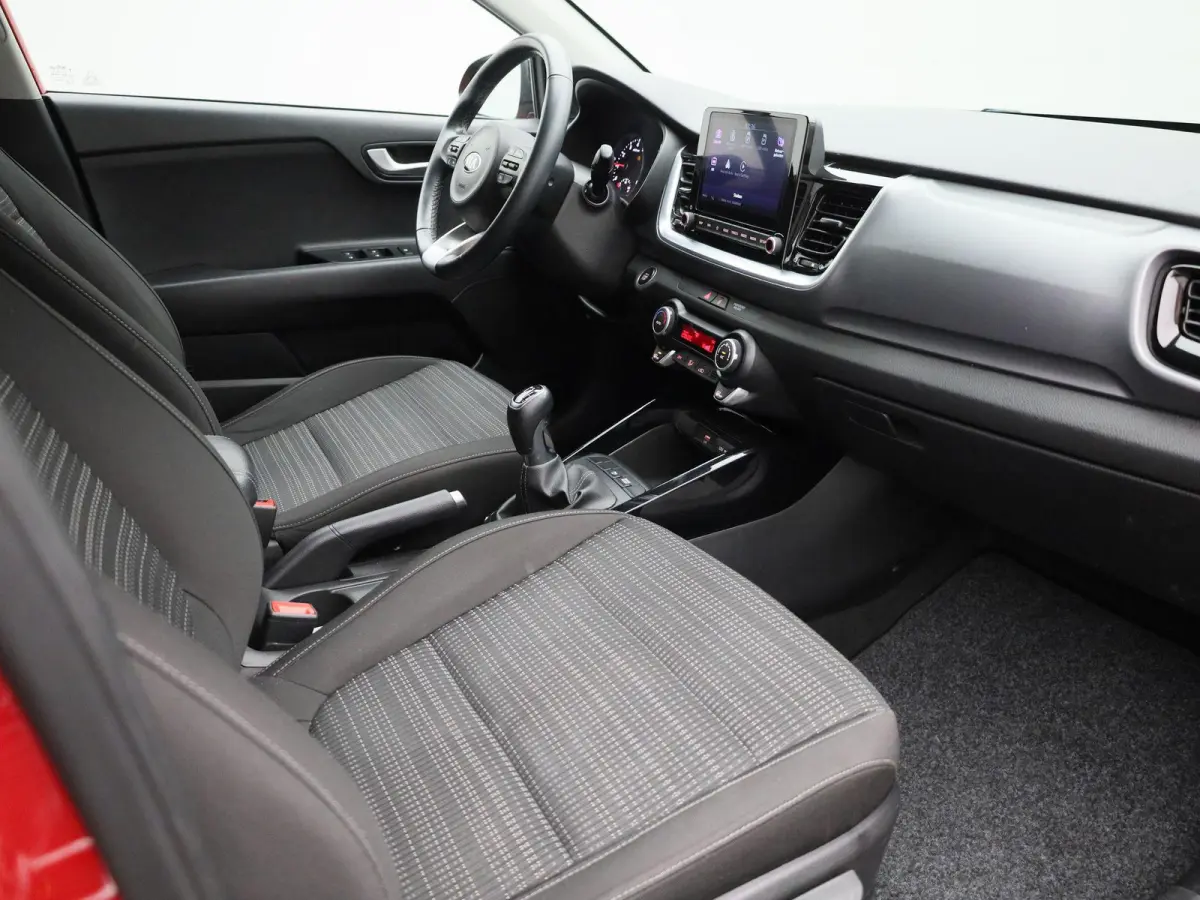 1.0 T-GDi MHEV DynamicPlusLine | Apple Carplay / Android Auto | Camera | Navigatie | Climate Control | Parkeersensoren | Lichtmetalen Velgen |