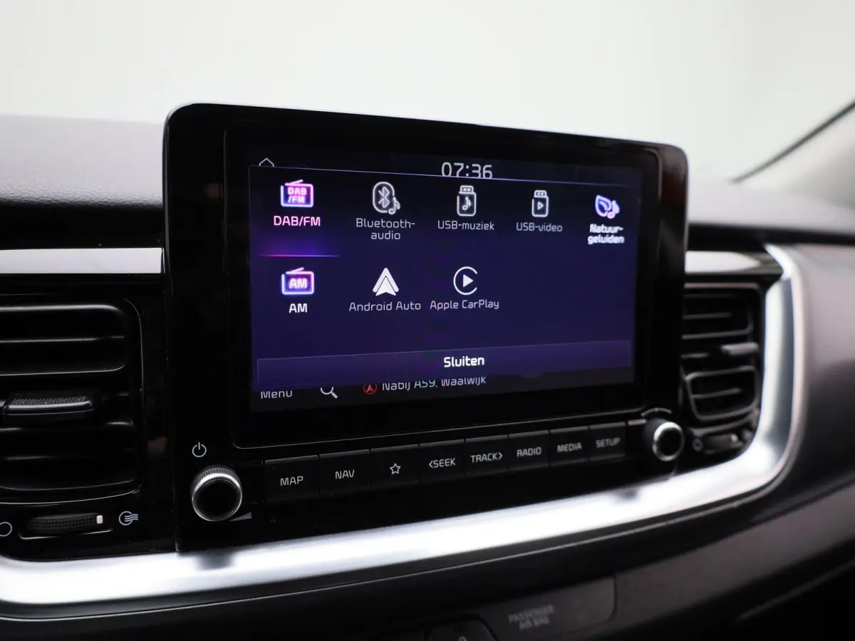 1.0 T-GDi MHEV DynamicPlusLine | Apple Carplay / Android Auto | Camera | Navigatie | Climate Control | Parkeersensoren | Lichtmetalen Velgen |