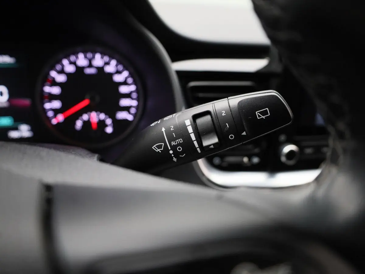 1.0 T-GDi MHEV DynamicPlusLine | Apple Carplay / Android Auto | Camera | Navigatie | Climate Control | Parkeersensoren | Lichtmetalen Velgen |