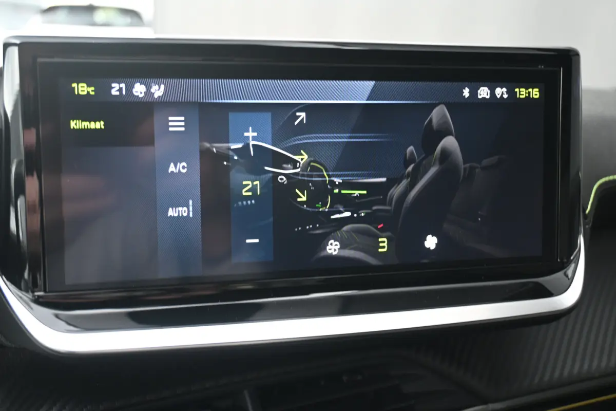 1.2 Hybrid 110 e-DCS6 GT tot 8 Jaar Garantie! | Navigatie | Sfeerverlichting | 360 Camera | Dodehoekdetectie | Climate Control | !!