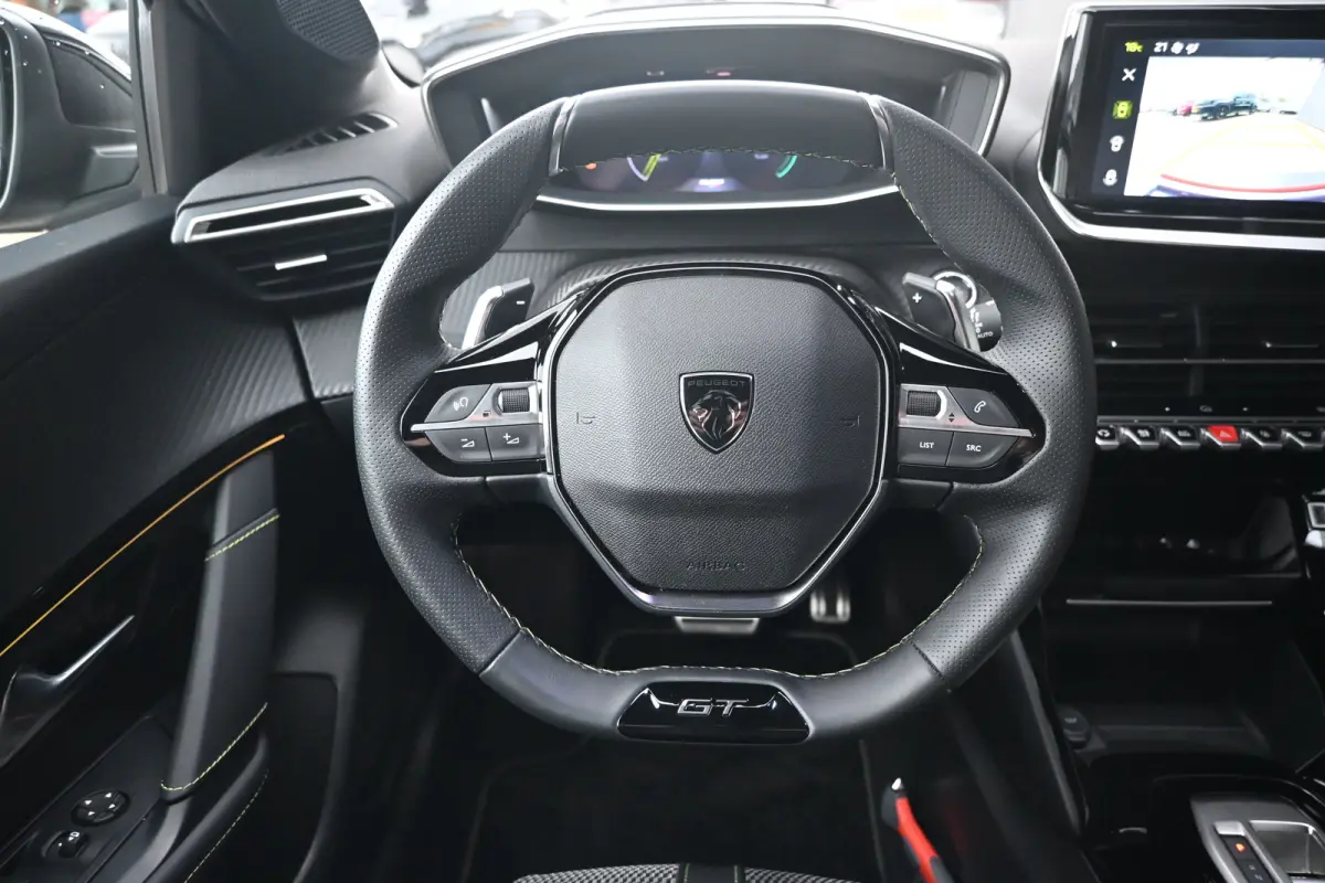 1.2 Hybrid 110 e-DCS6 GT tot 8 Jaar Garantie! | Navigatie | Sfeerverlichting | 360 Camera | Dodehoekdetectie | Climate Control | !!