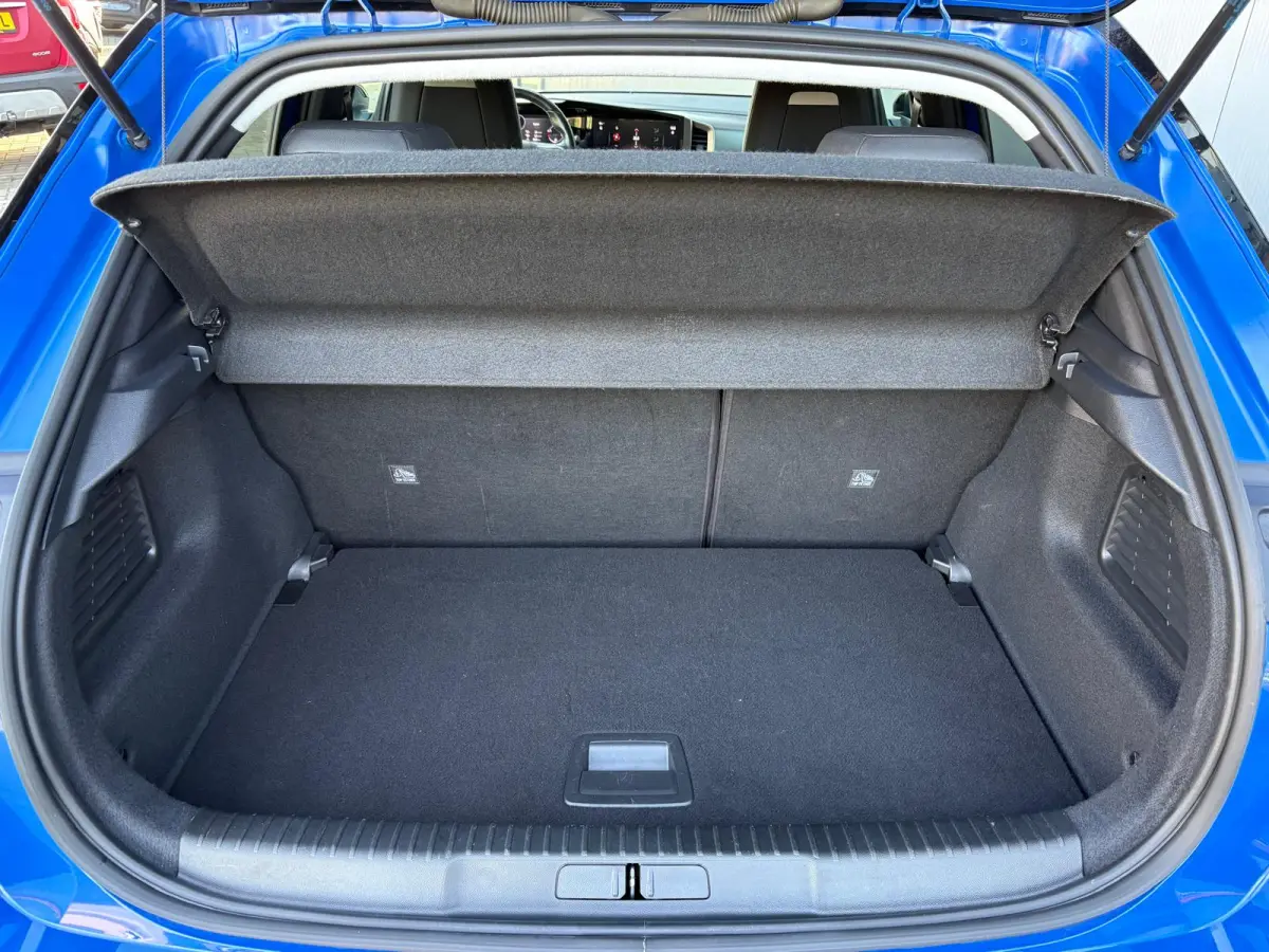 1.2 Turbo Elegance Camera/Trekhaak/Gr.-Navigatie/Stoel-stuurverwarming