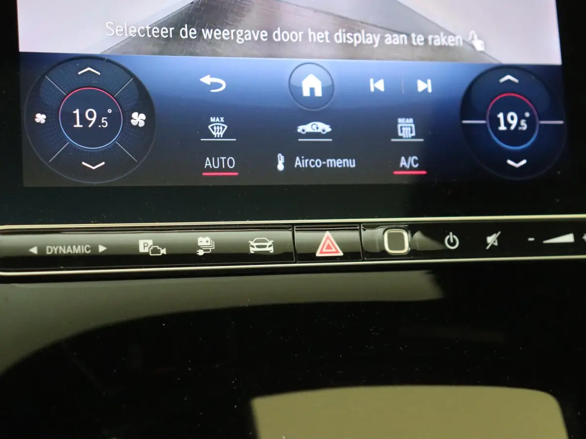 4MATIC AMG Line Premium/ AIRMATIC/ Achterasbesturing/ Memory/ Panoramadak / 360 Camera/ Digital Light