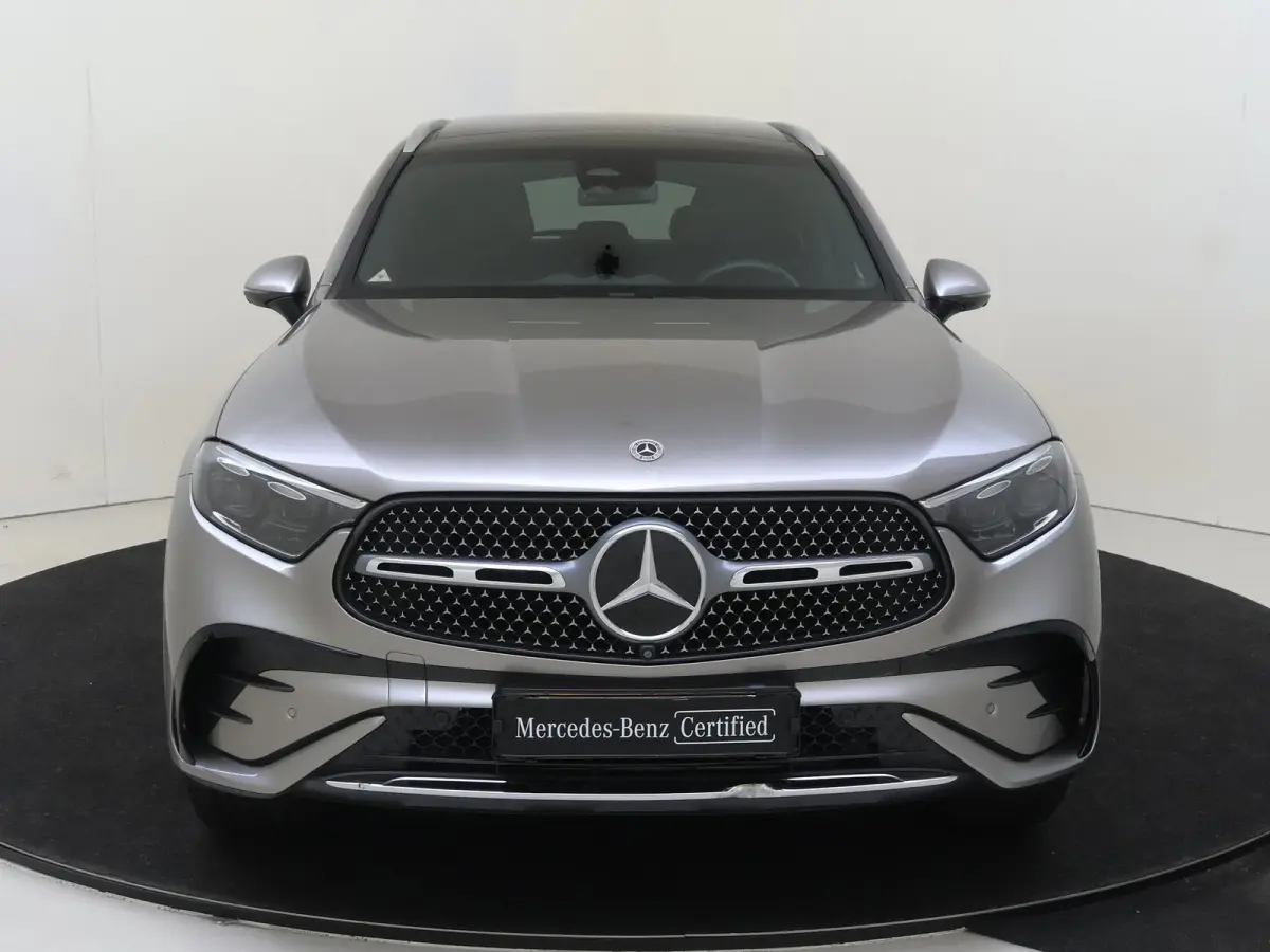 4MATIC AMG Line Premium/ AIRMATIC/ Achterasbesturing/ Memory/ Panoramadak / 360 Camera/ Digital Light