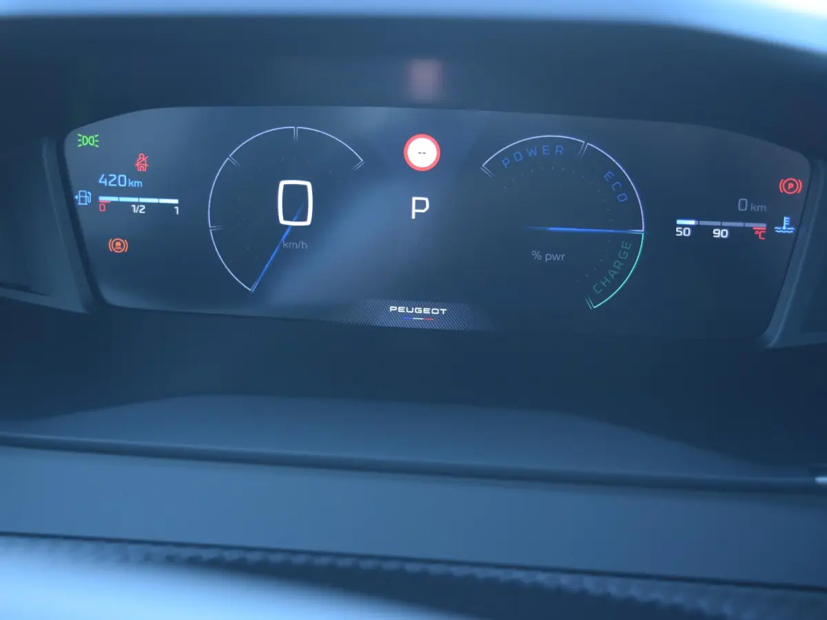 1.2 Hybrid 145 GT