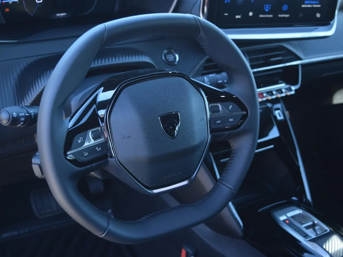 1.2 Hybrid 145 GT