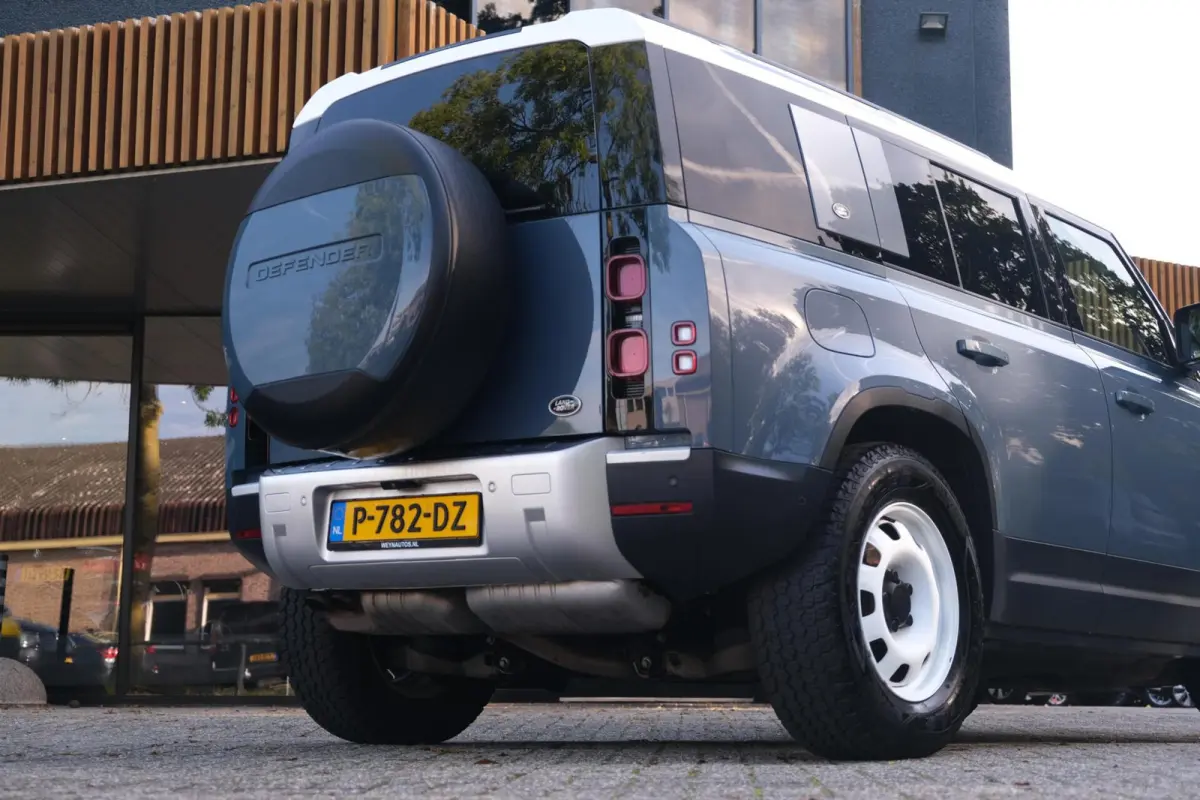 2.0 D240 S|RIJKLAAR!|360° Camera|LaneAssist|AppleCarplay|AndroidAuto|Keyless|4X4|Dealeronderhouden