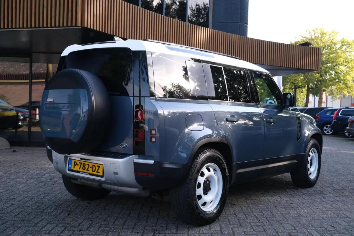 2.0 D240 S|RIJKLAAR!|360° Camera|LaneAssist|AppleCarplay|AndroidAuto|Keyless|4X4|Dealeronderhouden