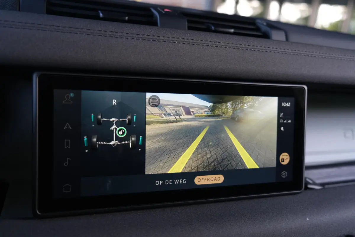 2.0 D240 S|RIJKLAAR!|360° Camera|LaneAssist|AppleCarplay|AndroidAuto|Keyless|4X4|Dealeronderhouden