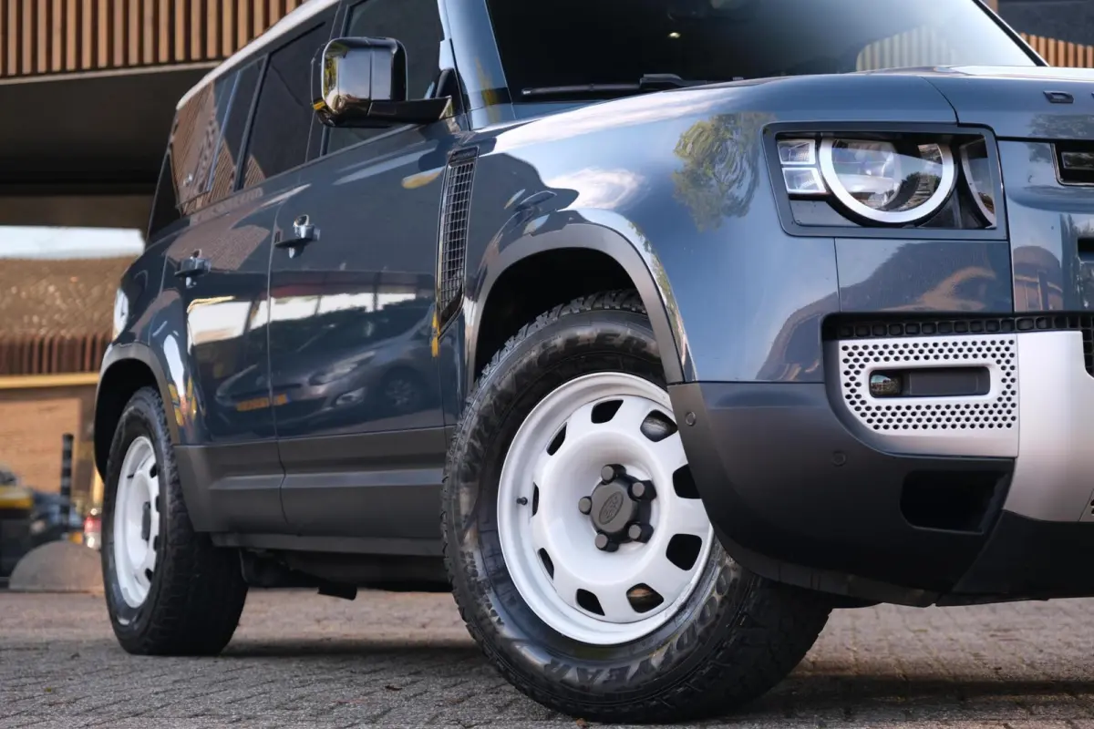 2.0 D240 S|RIJKLAAR!|360° Camera|LaneAssist|AppleCarplay|AndroidAuto|Keyless|4X4|Dealeronderhouden