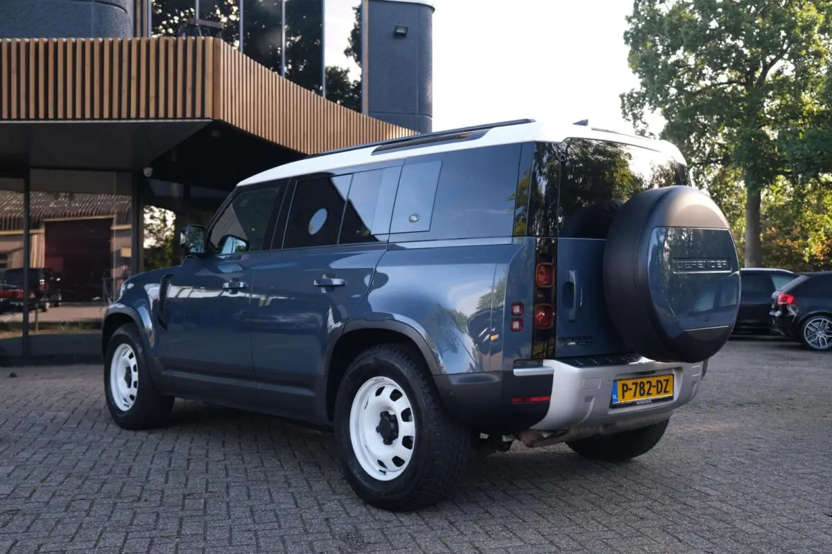 2.0 D240 S|RIJKLAAR!|360° Camera|LaneAssist|AppleCarplay|AndroidAuto|Keyless|4X4|Dealeronderhouden