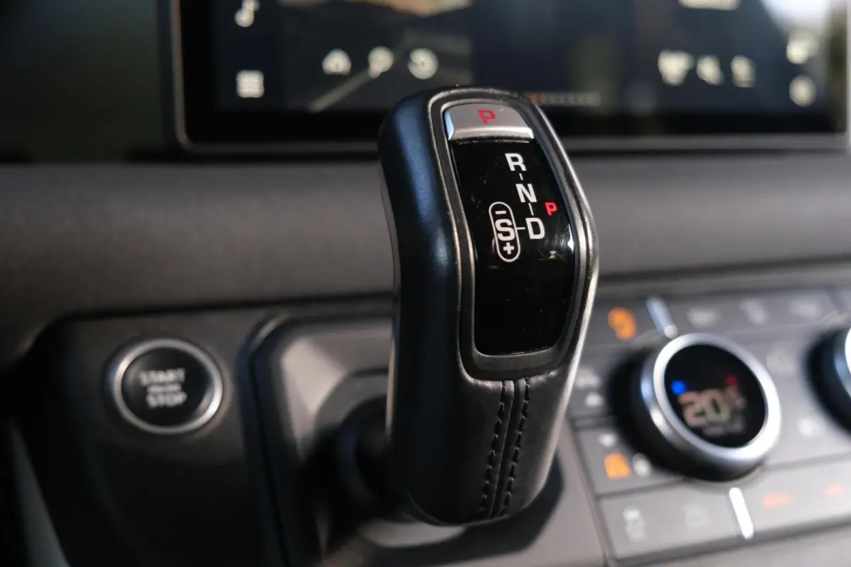 2.0 D240 S|RIJKLAAR!|360° Camera|LaneAssist|AppleCarplay|AndroidAuto|Keyless|4X4|Dealeronderhouden