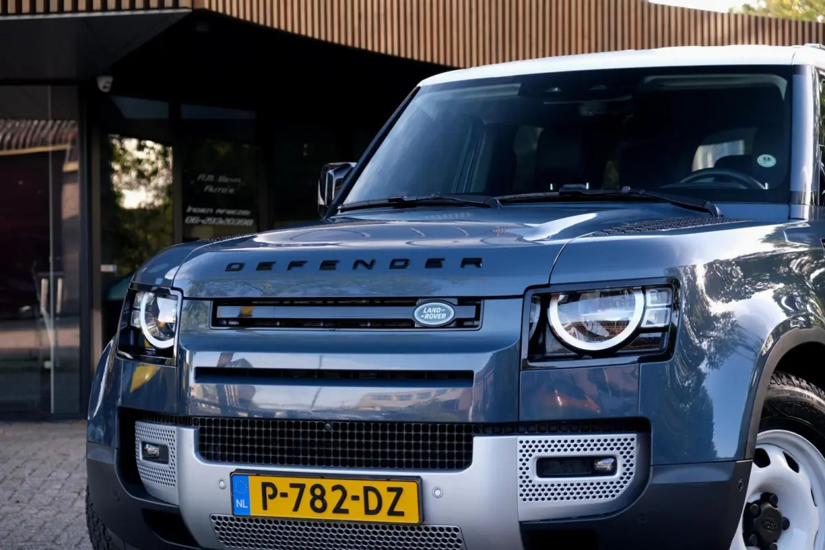 2.0 D240 S|RIJKLAAR!|360° Camera|LaneAssist|AppleCarplay|AndroidAuto|Keyless|4X4|Dealeronderhouden