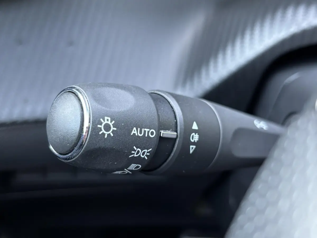 SUV EV GT 54kWh 156pk | Accu 97% | 406km WLTP Actieradius | Navigatie via draadloze Apple Carplay / Android Auto | Achteruitrijcamera | Leder/Alcantara | Stoel elektrisch+verwarmd+massage | 