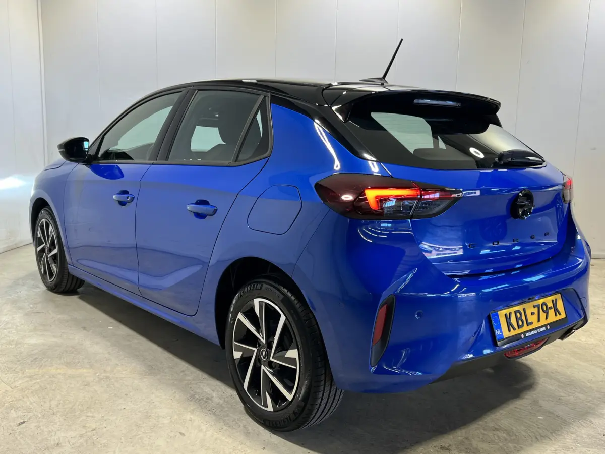 1.2 Turbo GS | Android Auto/Apple Carplay | LM Velgen 16" | Cruise Control | PDC Voor en Achter | Dodehoek Detector | Airco |